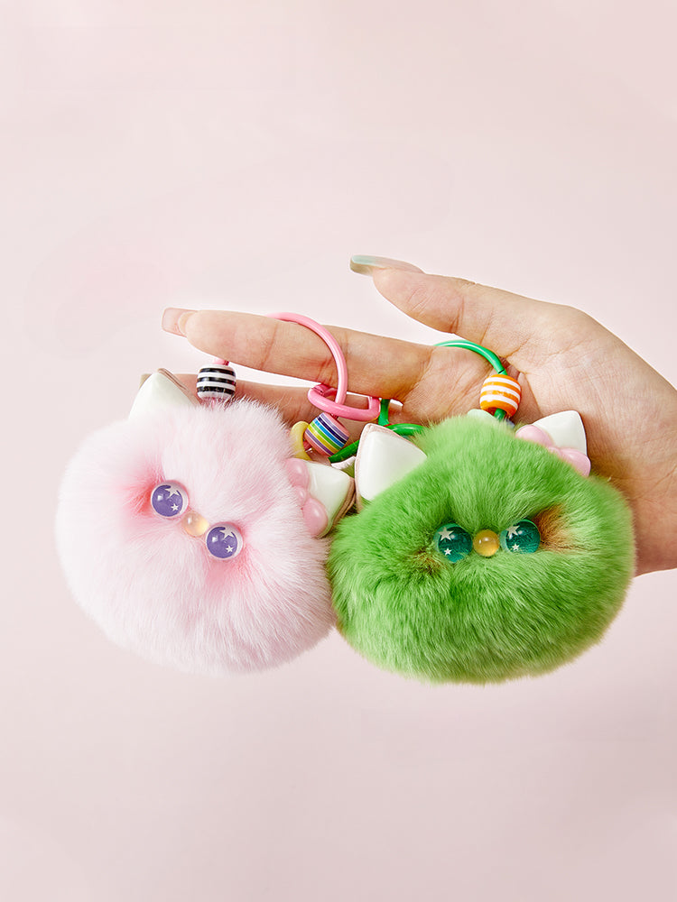Fluffy Cat Pom Bag Charm – Plush Keychain with Colorful Chain